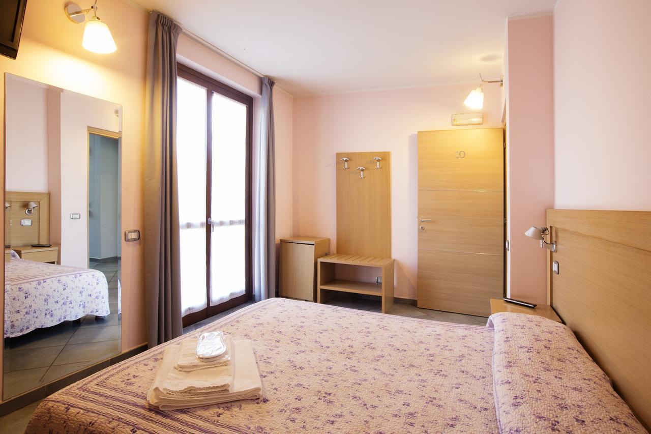 Albergo Verdi Novi Ligure Eksteriør bilde